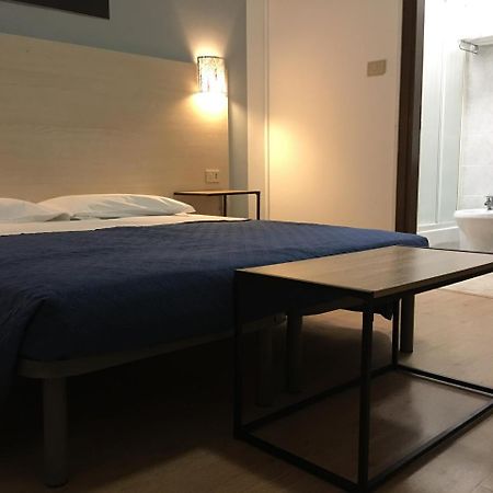 Hotel Alabarda Trieszt Kültér fotó