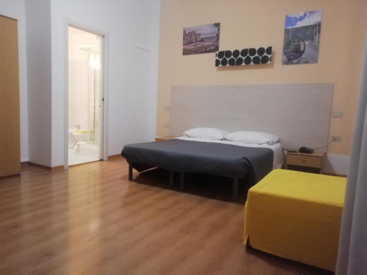 Hotel Alabarda Trieszt Kültér fotó