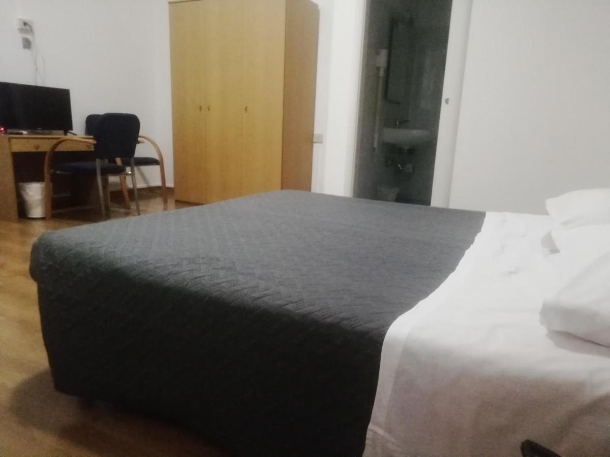 Hotel Alabarda Trieszt Kültér fotó