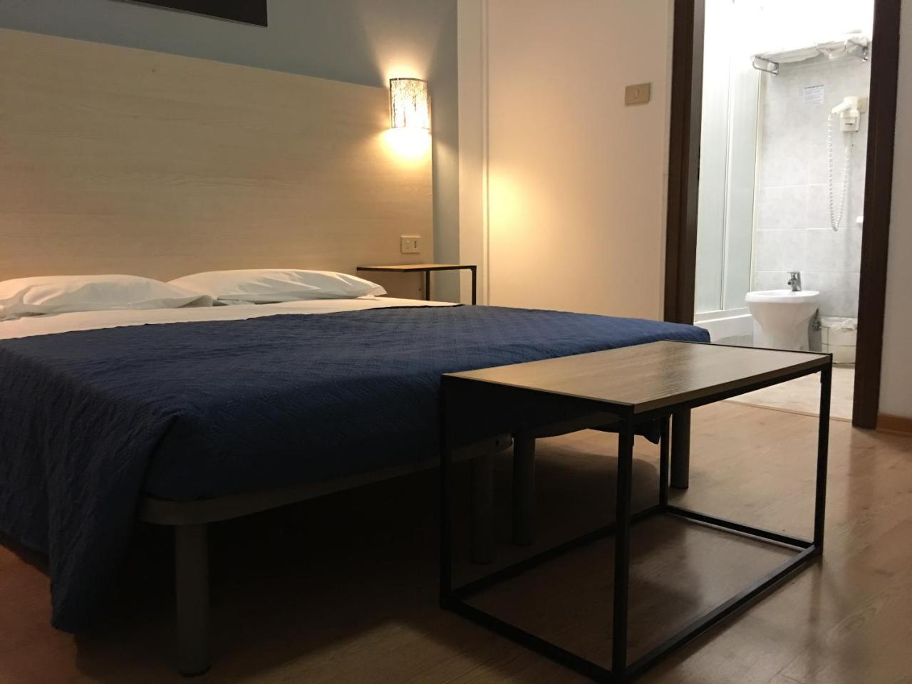 Hotel Alabarda Trieszt Kültér fotó