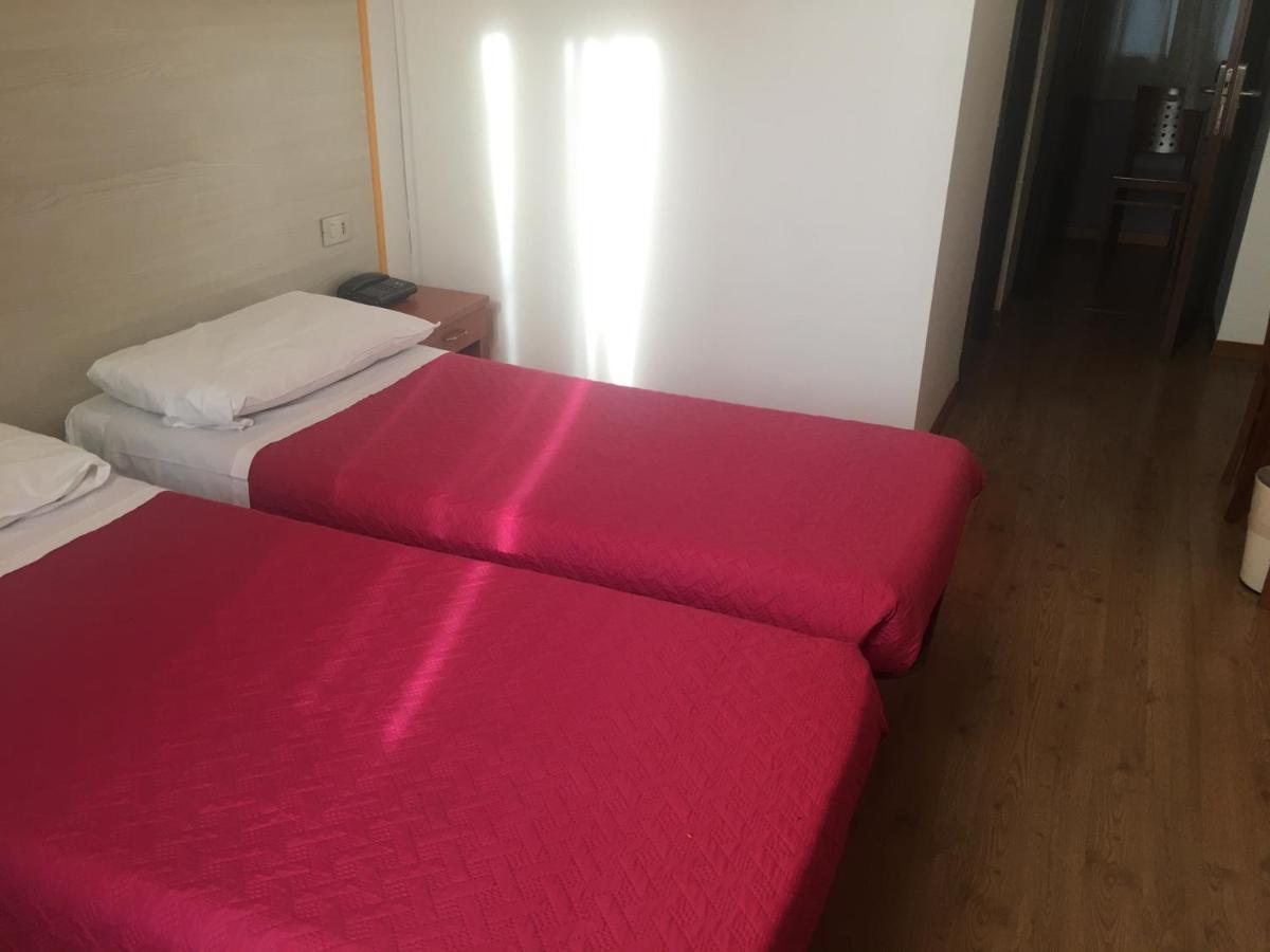 Hotel Alabarda Trieszt Kültér fotó