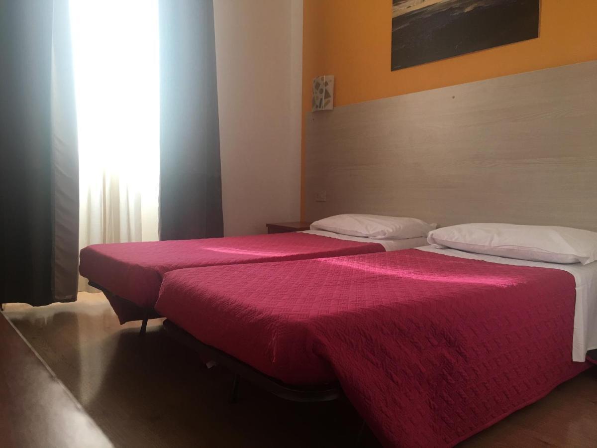 Hotel Alabarda Trieszt Kültér fotó